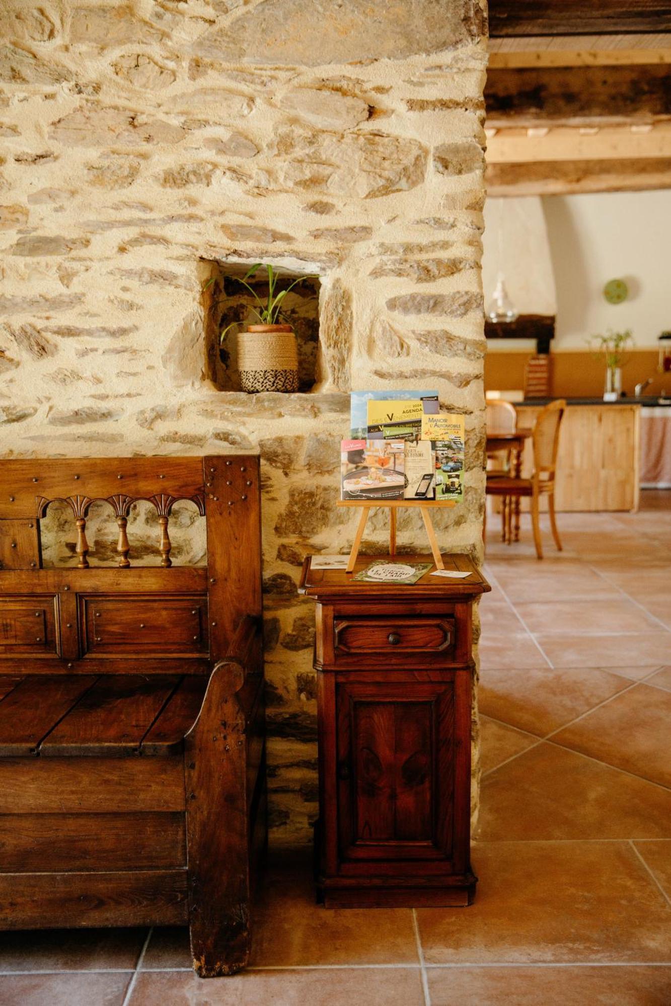 Les Bucoliques De La Noe Hotel Goven Exterior photo